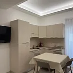 La Dimora Degli Dei Апарт-отель Каровиньо