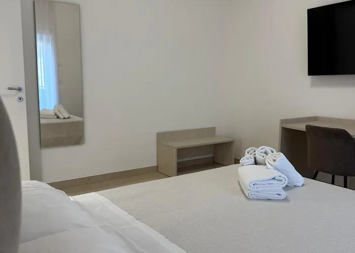 Aparthotel La Dimora Degli Dei 4*